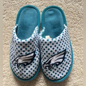 FOCO Philadelphia Eagles Slippers